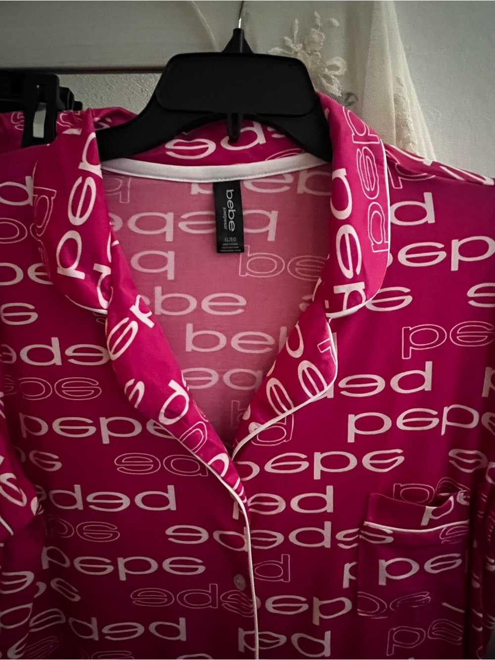 bebe Fuchsia Logo-Print Short Pajama Set with White Trim - Picture 3 of 3